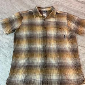 Patagonia Men’s XL Short Sleeve Button Down